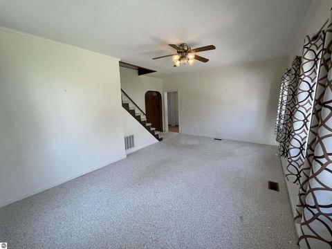 424 E Pine St, Cadillac, MI 49601 photo 13
