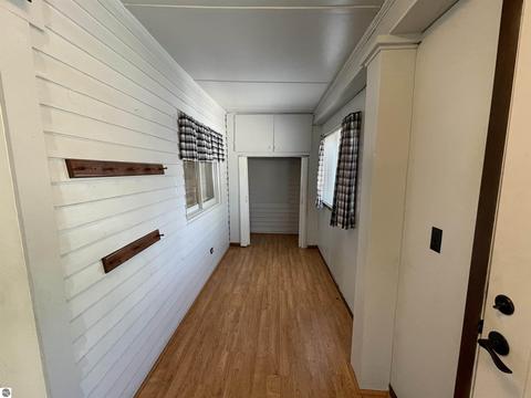 424 E Pine St, Cadillac, MI 49601 photo 16