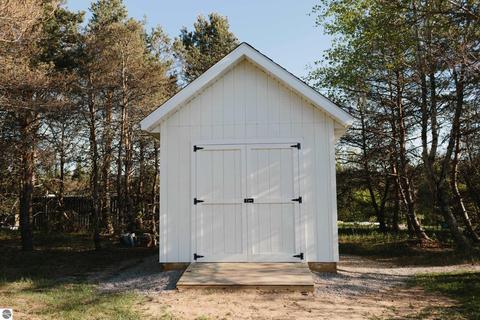2725 N Hulbert Rd, Interlochen, MI 49643 photo 13