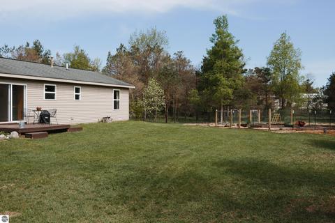 2725 N Hulbert Rd, Interlochen, MI 49643 photo 20