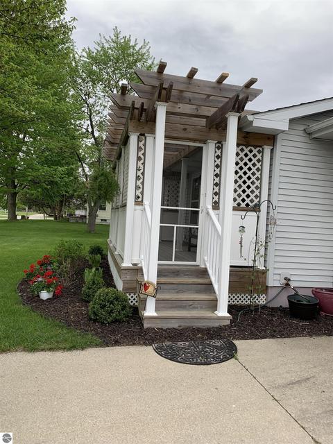 514 E Hillcrest, Alma, MI 48801 photo 4