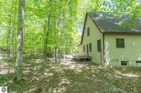 2757 E Sugar Maple Dr, Cedar, MI 49621 photo 34