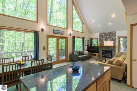 2757 E Sugar Maple Dr, Cedar, MI 49621 photo 8