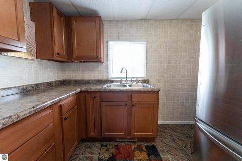 10025 E Baseline Rd, Mount Pleasant, MI 48858 photo 27