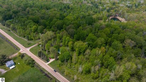 10025 E Baseline Rd, Mount Pleasant, MI 48858 photo 43