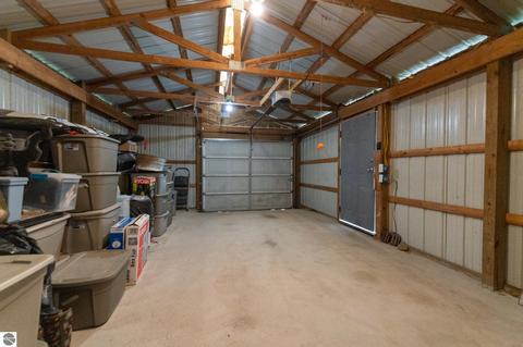 10025 E Baseline Rd, Mount Pleasant, MI 48858 photo 35