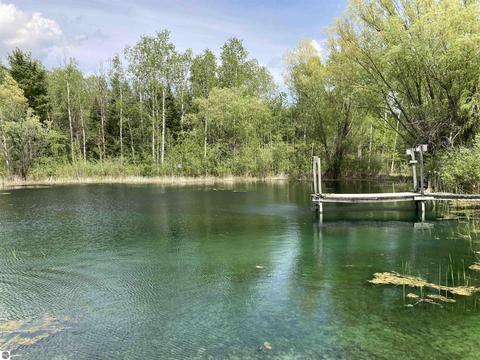 763 Sensabaugh Rd, Lupton, MI 48635 photo 2