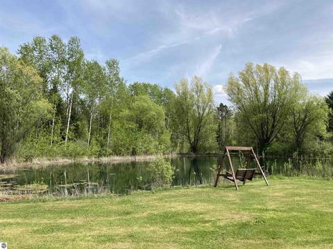 763 Sensabaugh Rd, Lupton, MI 48635 photo 41