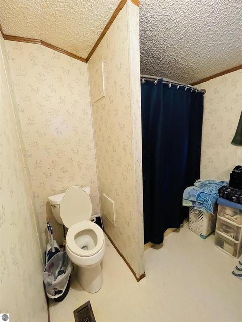 1630 E 32 Rd, Cadillac, MI 49601 photo 33