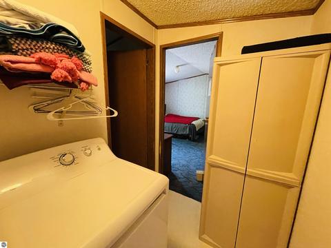 1630 E 32 Rd, Cadillac, MI 49601 photo 32