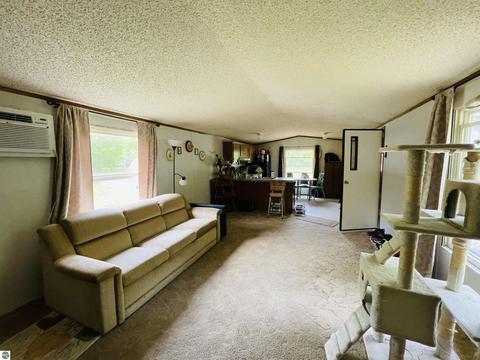 1630 E 32 Rd, Cadillac, MI 49601 photo 27