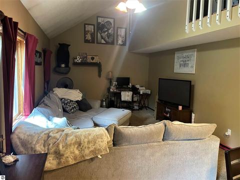 1088 Wiggins Lake Rd, Gladwin, MI 48624 photo 8