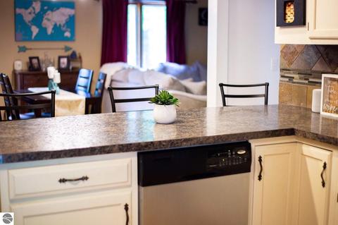 1088 Wiggins Lake Rd, Gladwin, MI 48624 photo 5