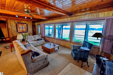 2708 Shady Shores Rd, Lupton, MI 48635 photo 4