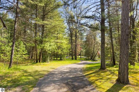 1779 Schmidt Trl, Grayling, MI 49738 photo 8