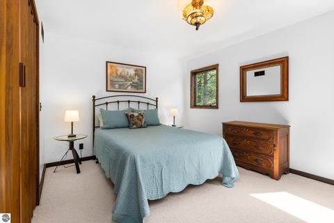1779 Schmidt Trl, Grayling, MI 49738 photo 23