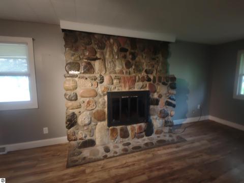 214 W Michigan Ave, Au Gres, MI 48703 photo 11