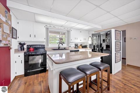 8600 Front St, Hale, MI 48739 photo 12