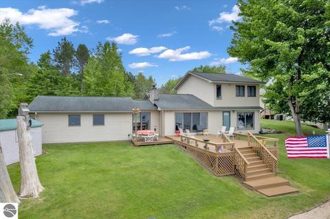 8600 Front St, Hale, MI 48739 photo 4