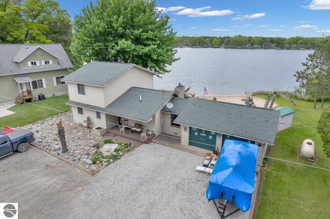 8600 Front St, Hale, MI 48739 photo 7