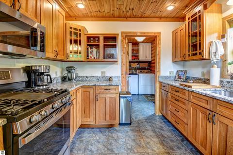 4941 S Green Ct, Cedar, MI 49621 photo 24