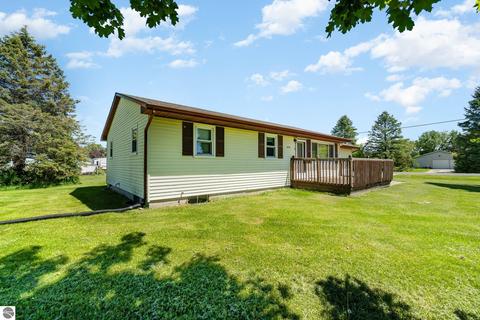 2995 E River Rd, Mount Pleasant, MI 48858 photo 23