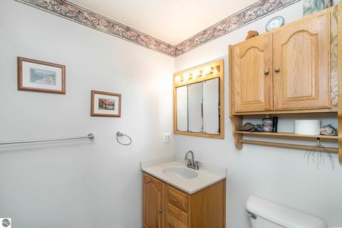 2995 E River Rd, Mount Pleasant, MI 48858 photo 19