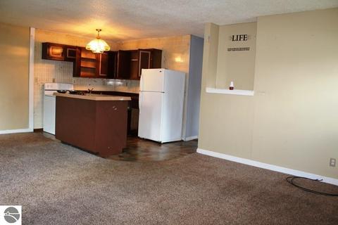 5403 Kings Way, Gladwin, MI 48624 photo 12
