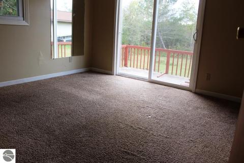 5403 Kings Way, Gladwin, MI 48624 photo 7