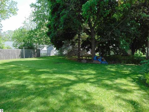 112 N Ithaca St, Ithaca, MI 48847 photo 6
