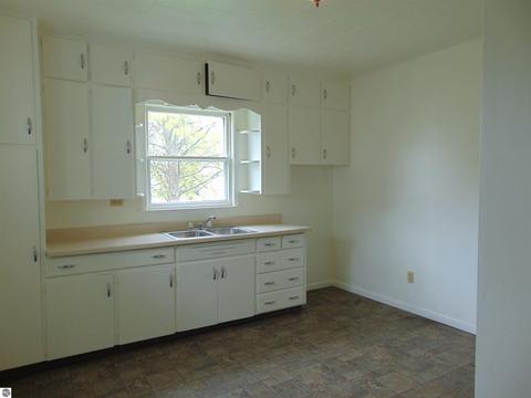 112 N Ithaca St, Ithaca, MI 48847 photo 14