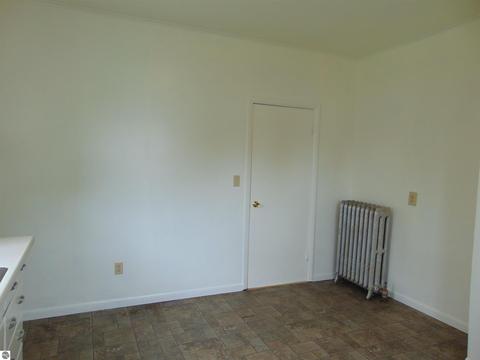 112 N Ithaca St, Ithaca, MI 48847 photo 16