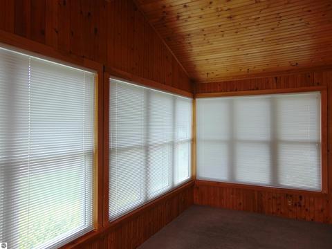 821 Emerson St, Ithaca, MI 48847 photo 16