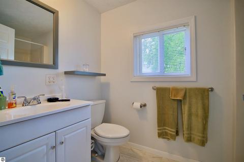 607 Gitchegumee Dr, Buckley, MI 49620 photo 12