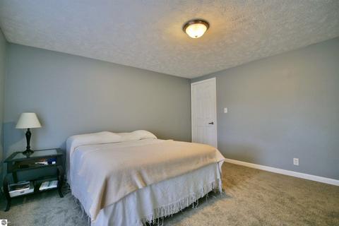607 Gitchegumee Dr, Buckley, MI 49620 photo 11