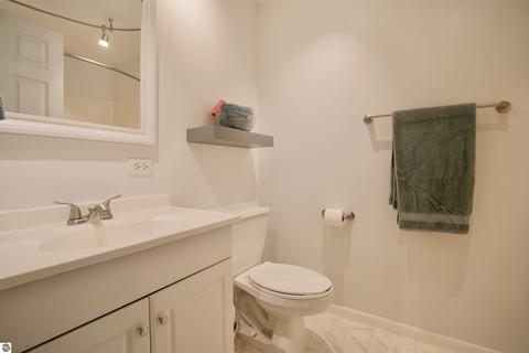 607 Gitchegumee Dr, Buckley, MI 49620 photo 14