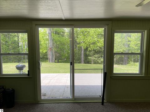8800 Davy Dr, Hale, MI 48739 photo 10