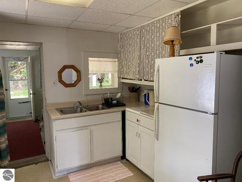 4368 Arborvitae Dr, Honor, MI 49640 photo 10