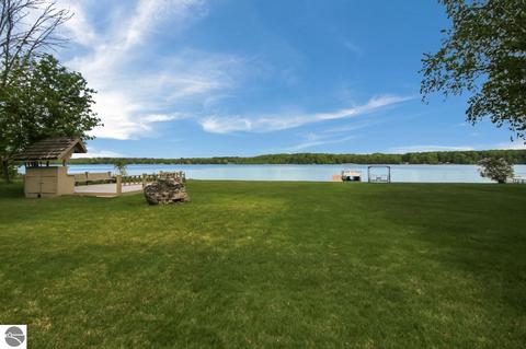 4095 E Shore Dr, Grawn, MI 49637 photo 65