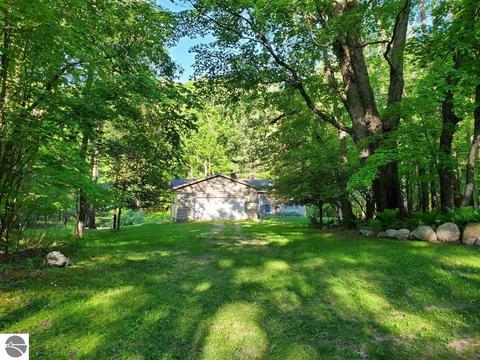 20366 Pole Rd, Brethren, MI 49619 photo 30