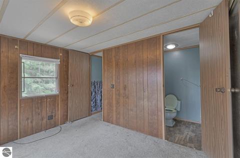 2091 W 18 Rd, Mesick, MI 49668 photo 28