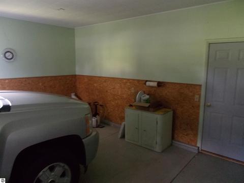 6935 Shellenbarger Rd, Hale, MI 48739 photo 24