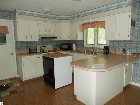 6935 Shellenbarger Rd, Hale, MI 48739 photo 14