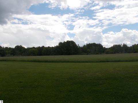 6935 Shellenbarger Rd, Hale, MI 48739 photo 6