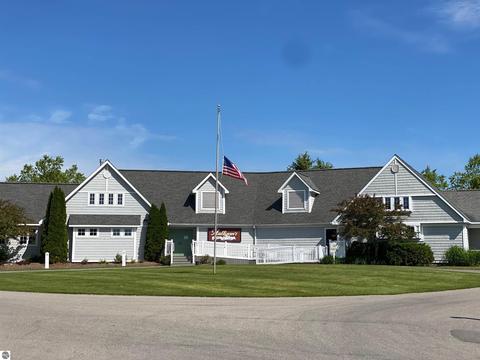 2865 E Crown Dr, Traverse City, MI 49686 photo 49