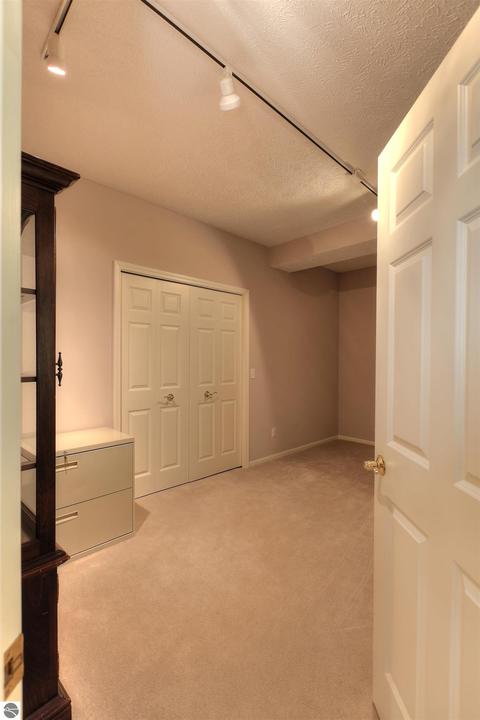 2865 E Crown Dr, Traverse City, MI 49686 photo 45