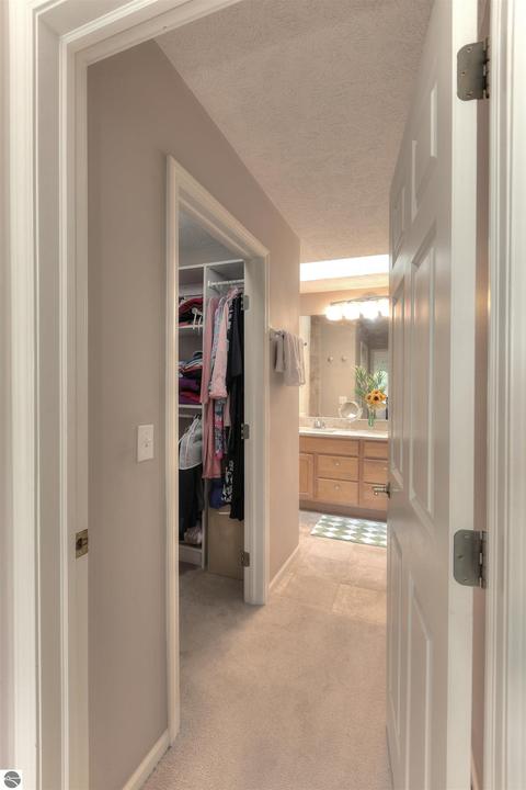 2865 E Crown Dr, Traverse City, MI 49686 photo 25