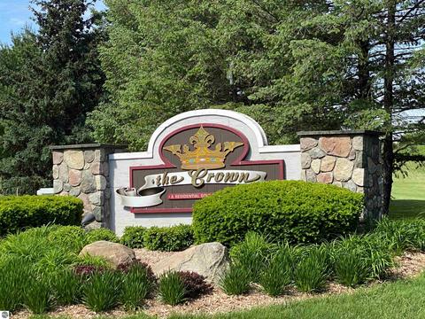 2865 E Crown Dr, Traverse City, MI 49686 photo 50