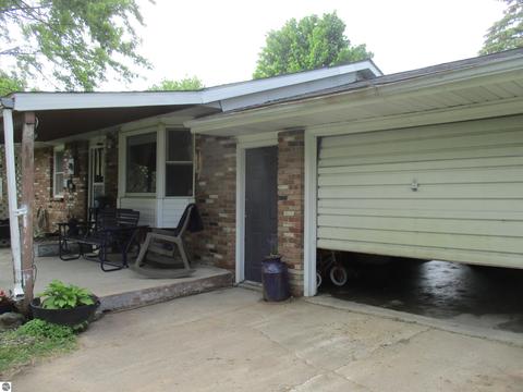 191 E Boulevard St, Shepherd, MI 48883 photo 14