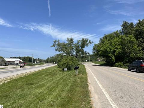 10780 Deadstream Rd, Honor, MI 49640 photo 3